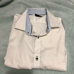 HM men’s white dress shirt